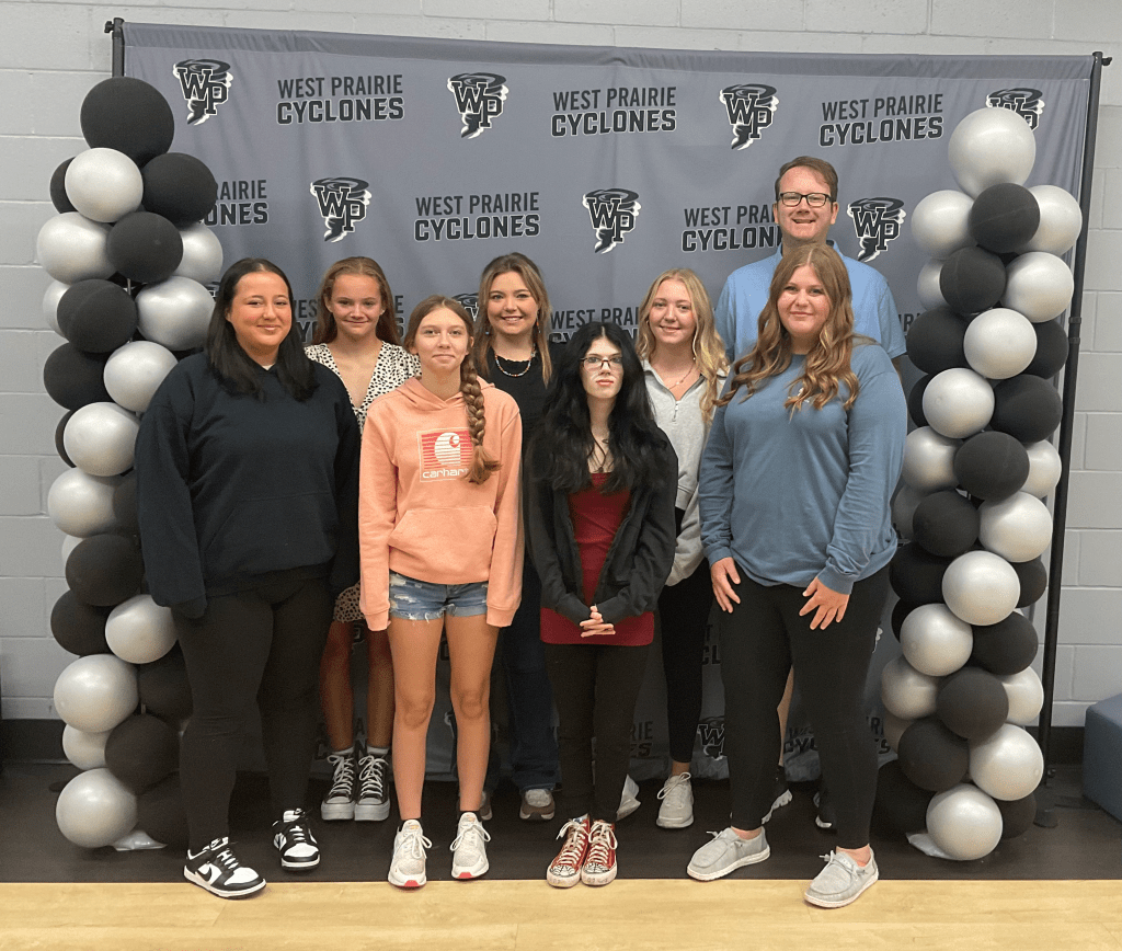 Meet Your 2025-26 Journalism&nbsp;Staff!